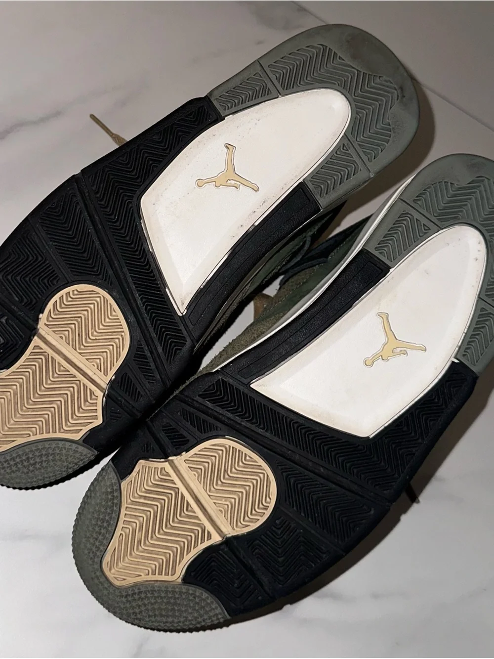 2023 Air Jordan 4 Retro SE Craft Olive Size 10